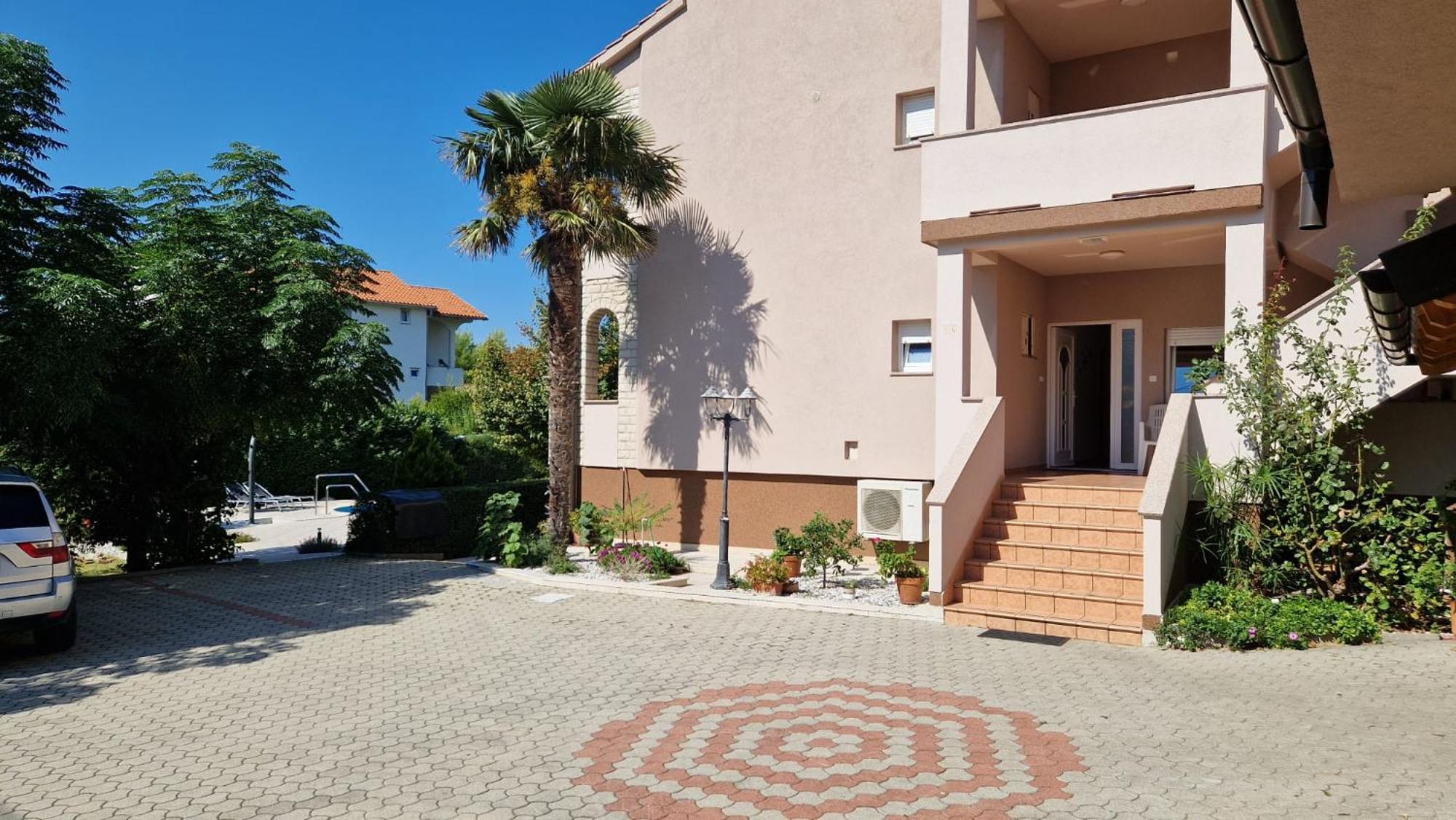 Apartments Renata Banjol Exterior photo
