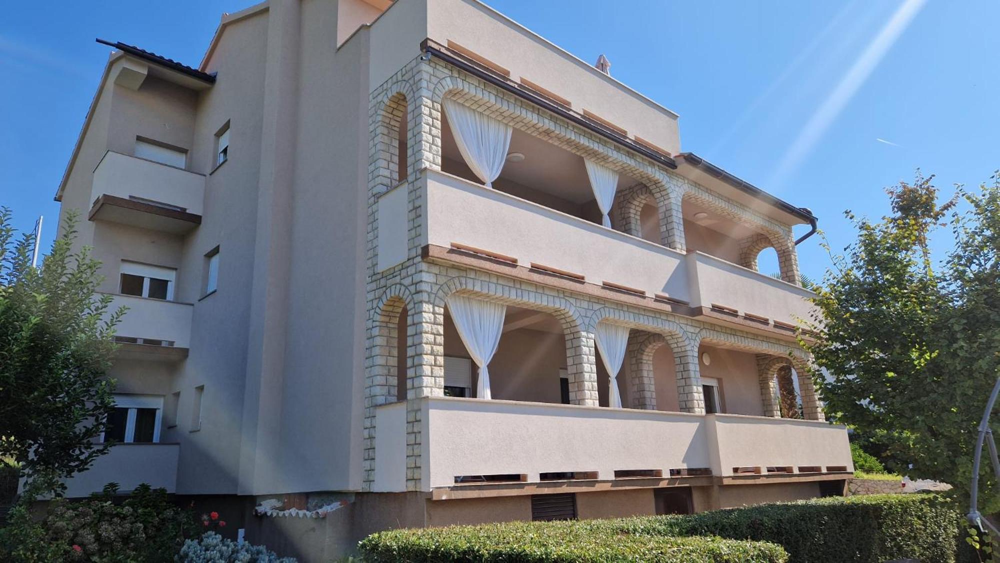 Apartments Renata Banjol Exterior photo