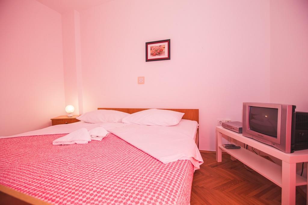 Apartments Renata Banjol Room photo