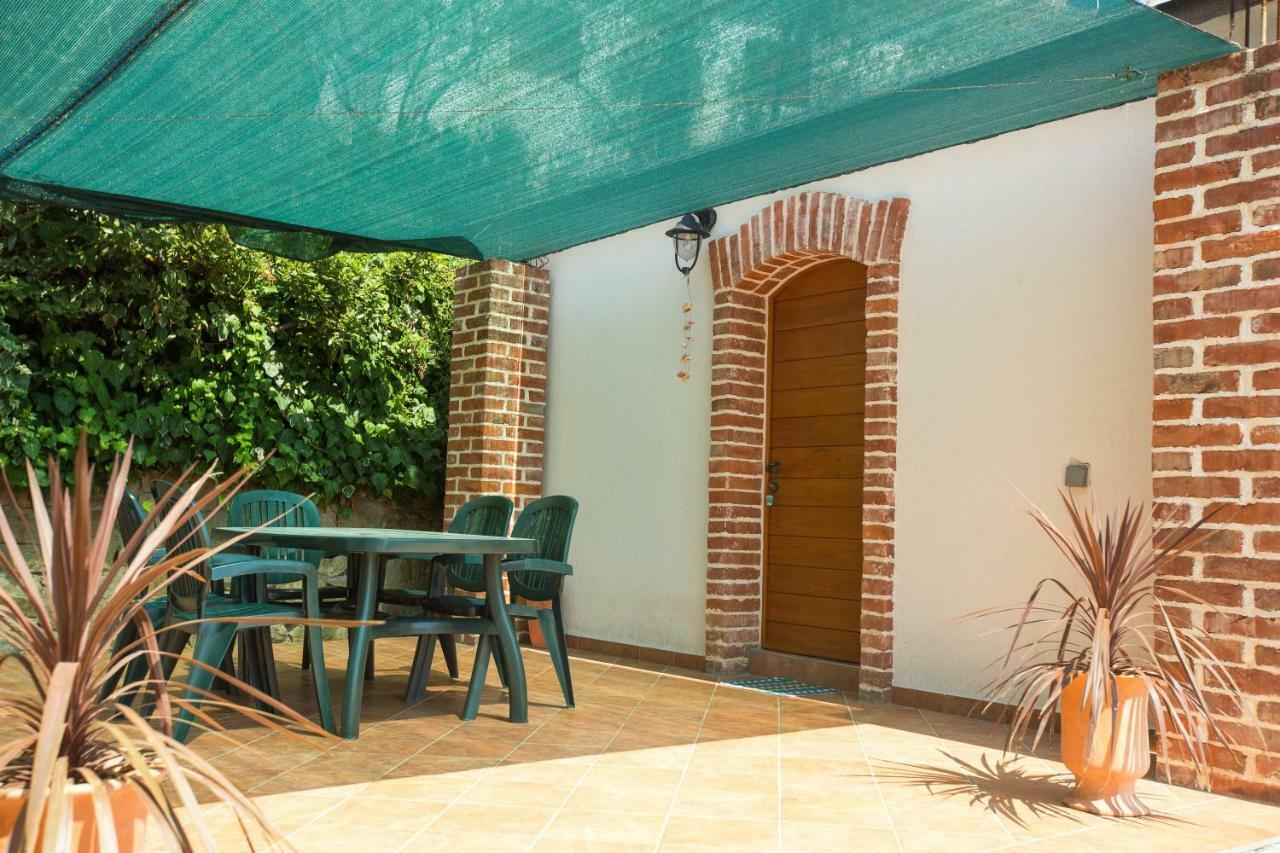 Apartments Renata Banjol Exterior photo